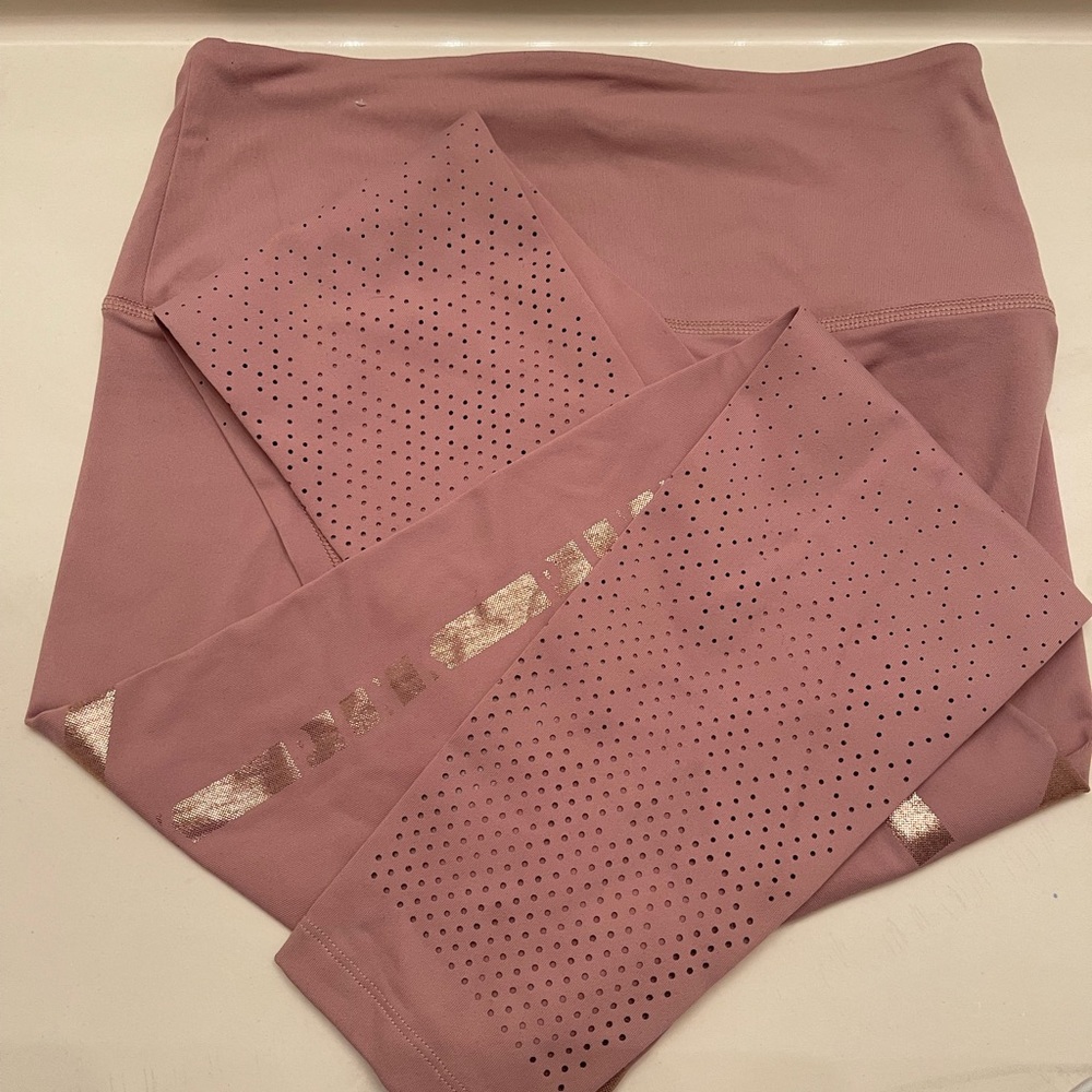 Pink leggings
